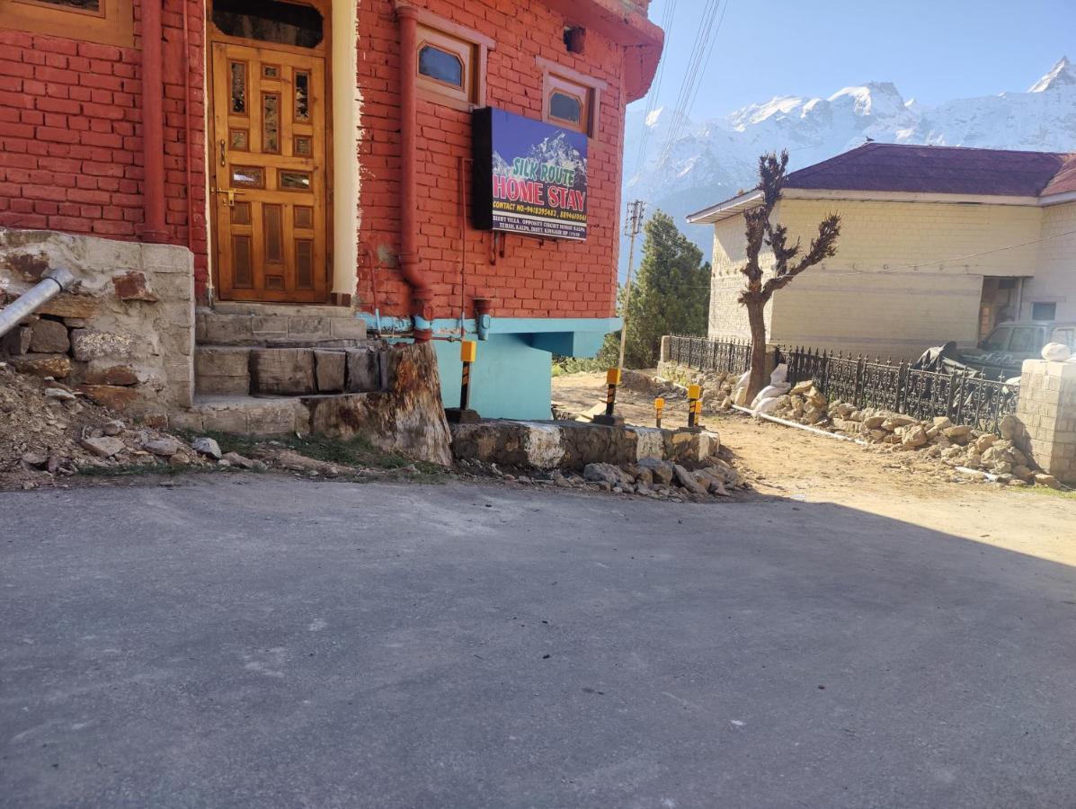 Silk Route Home Stay Kalpa Buitenkant foto