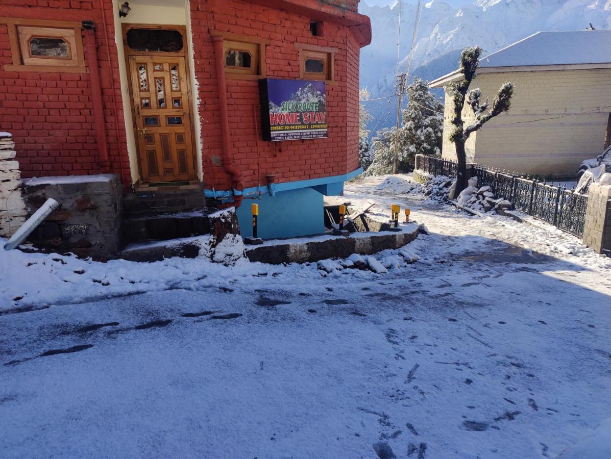 Silk Route Home Stay Kalpa Buitenkant foto