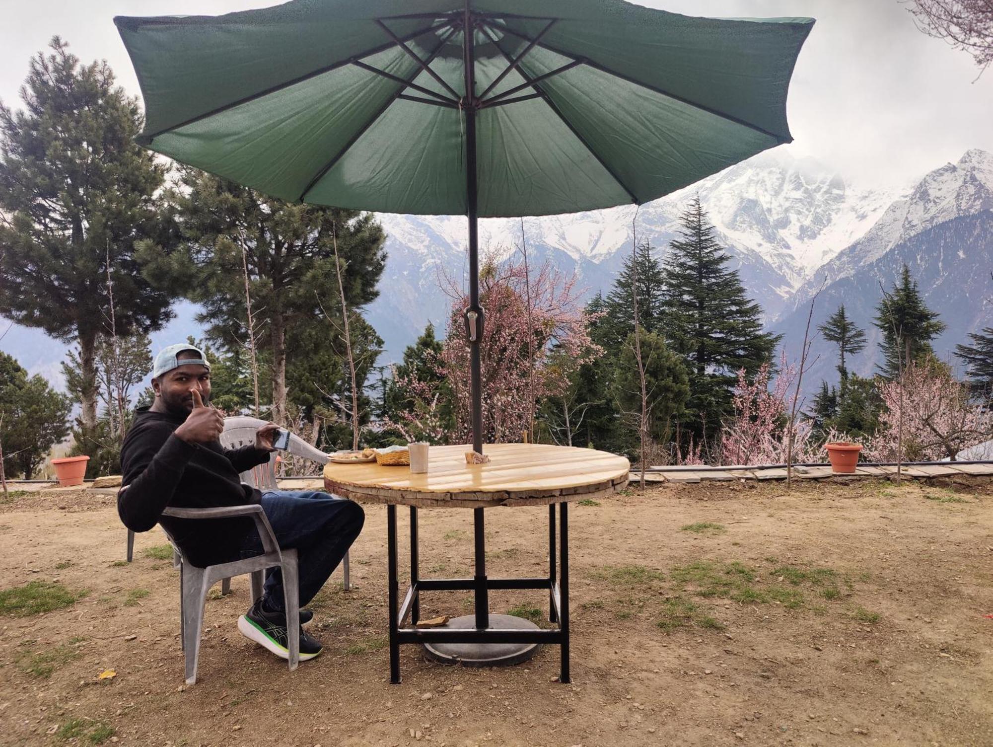 Silk Route Home Stay Kalpa Buitenkant foto