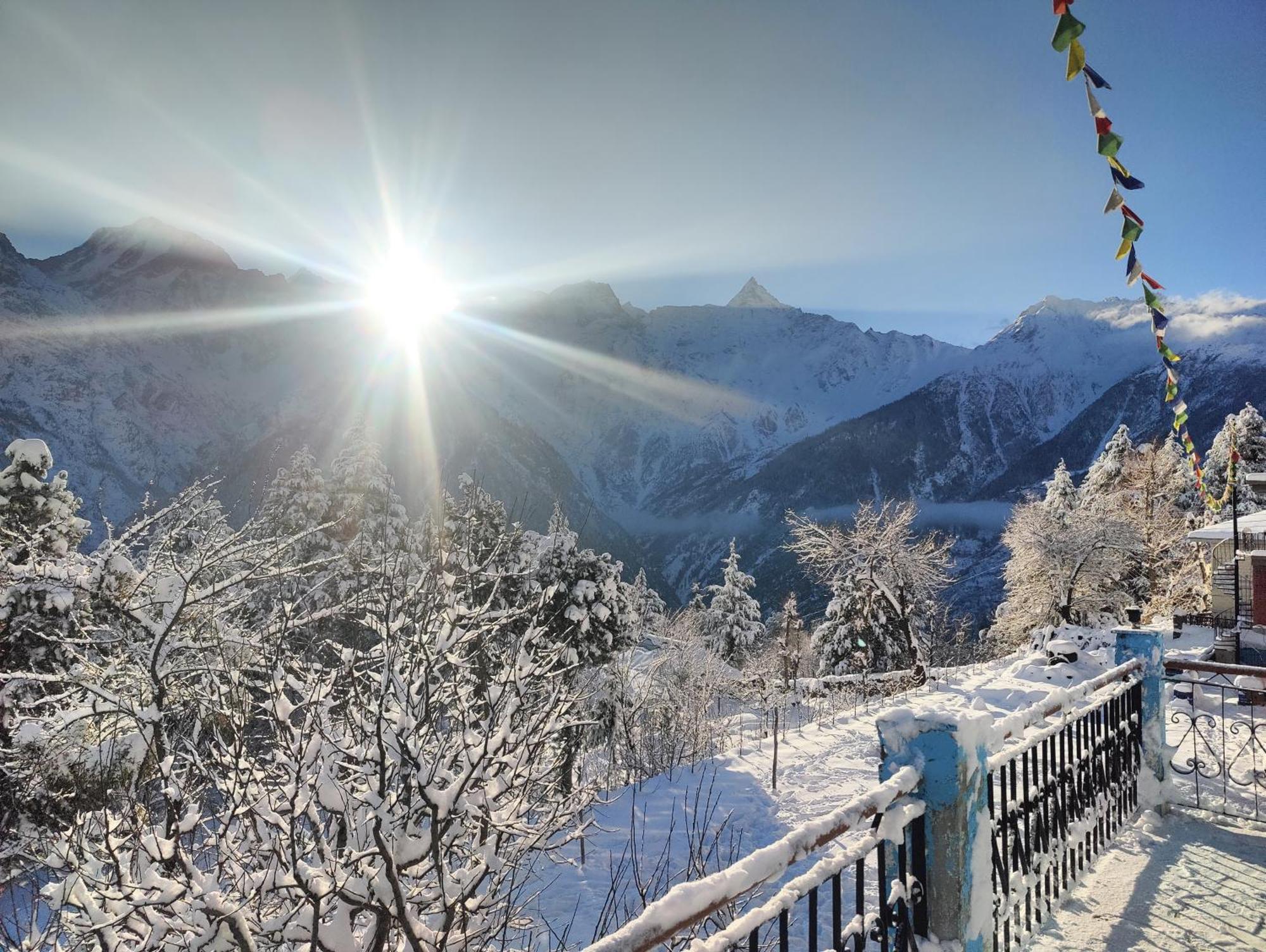 Silk Route Home Stay Kalpa Buitenkant foto